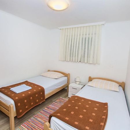 Apartmani Marijana Cesarica Kültér fotó