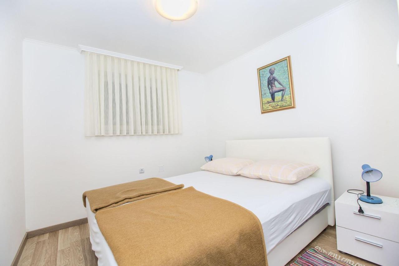 Apartmani Marijana Cesarica Kültér fotó