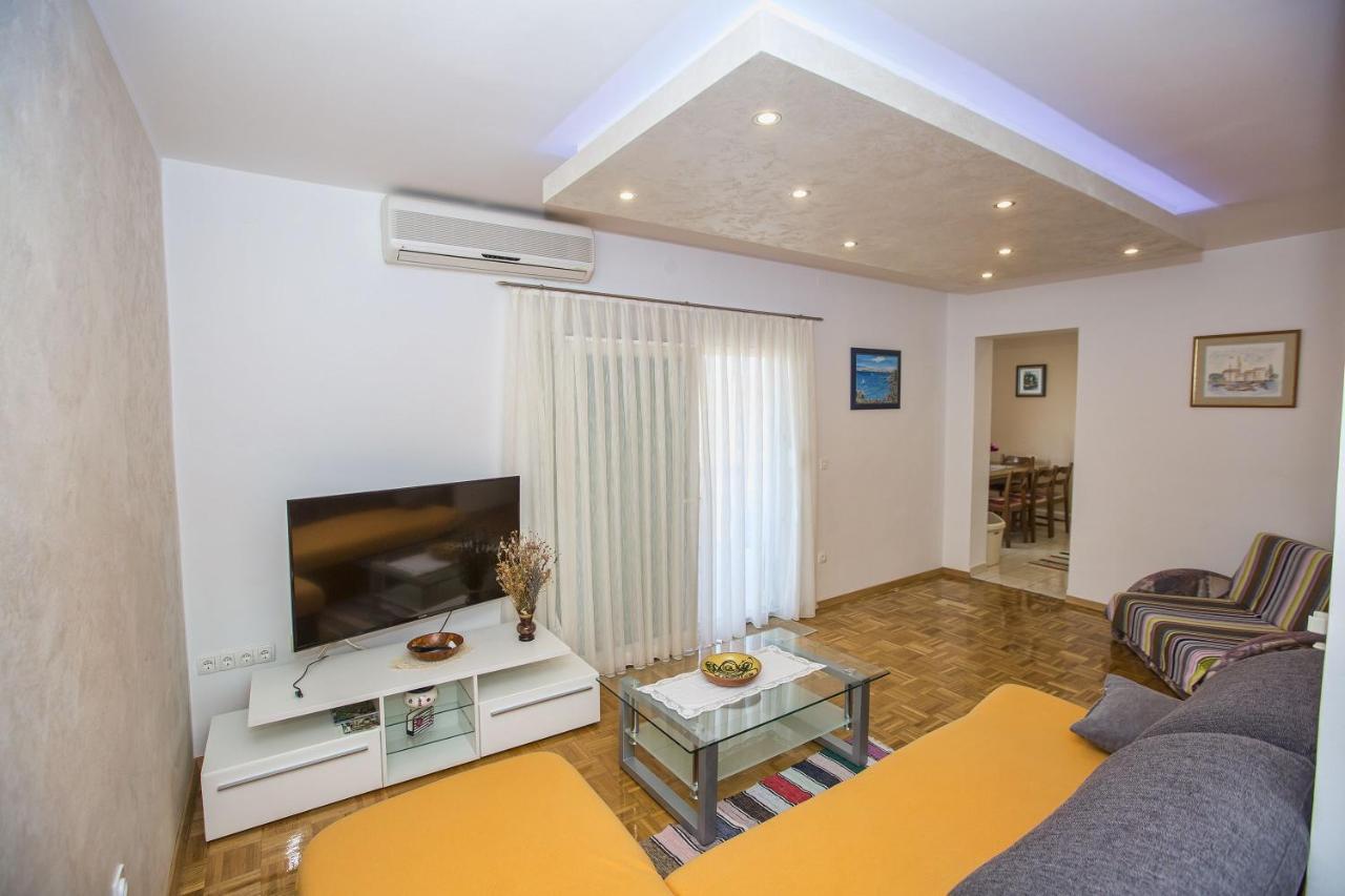 Apartmani Marijana Cesarica Kültér fotó